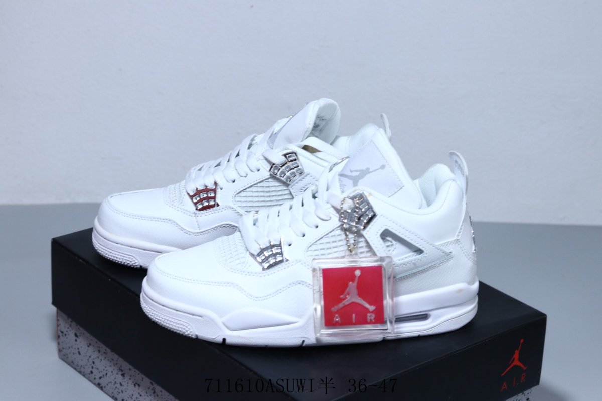 Air Jordan 4 Retro view