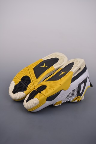 Air Jordan 4 Retro 'Black / White / Yellow' view 3