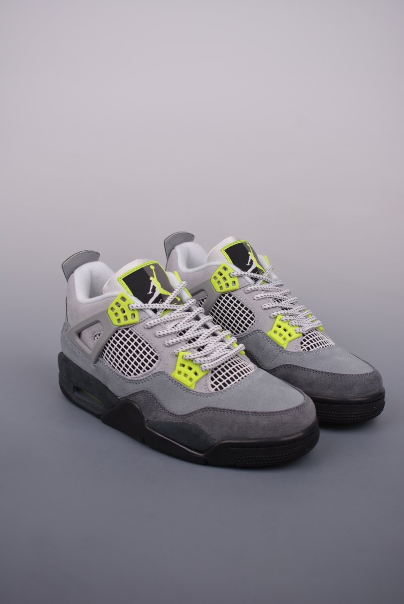 Air Jordan 4 Retro 'Grey / Green'