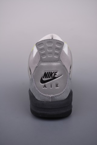 Air Jordan 4 Retro 'Grey / Green' view 4