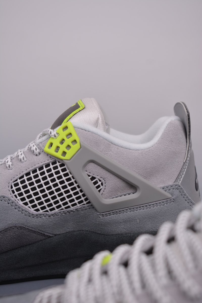 Air Jordan 4 Retro 'Grey / Green' view