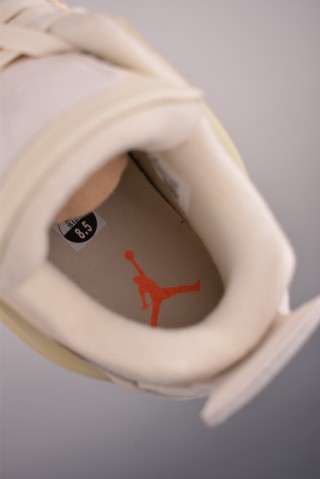 Air Jordan 4 Retro 'White / Orange' view 9