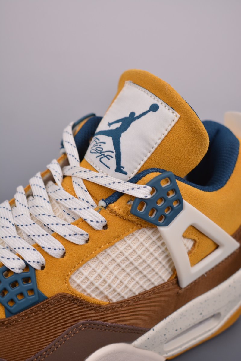 Air Jordan 4 Retro 'Cacao Wow' view