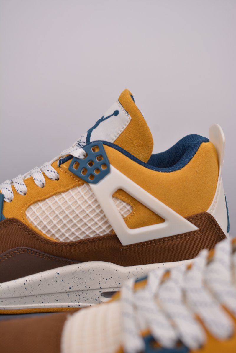 Air Jordan 4 Retro 'Cacao Wow' view