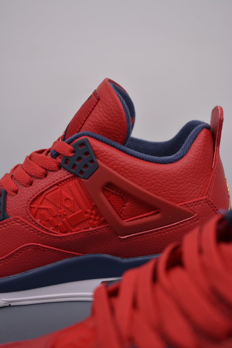 Air Jordan 4 Retro 'Black / Red' view