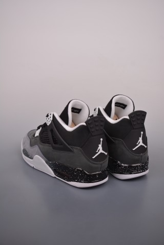 Air Jordan 4 Retro 'Fear' view 2