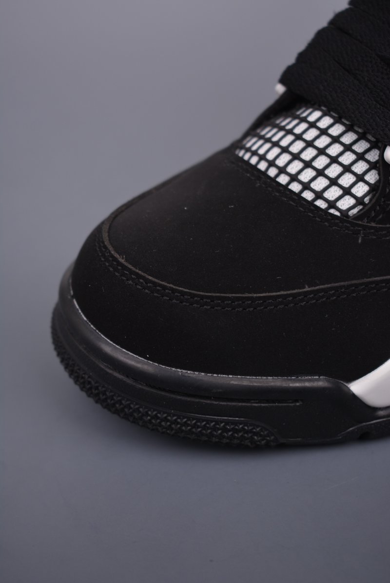 Air Jordan 4 Retro Low view