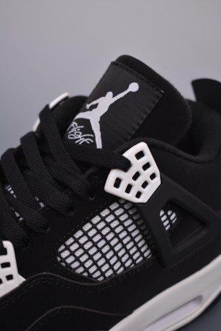 Air Jordan 4 Retro Low view 7