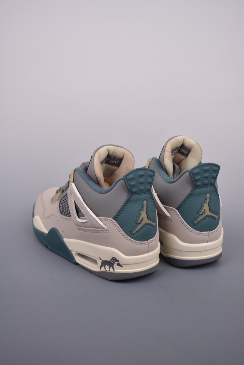 Air Jordan 4 Retro Low view