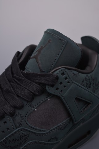 Air Jordan 4 Retro Low view 7