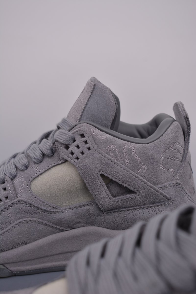 Air Jordan 4 Retro Low view