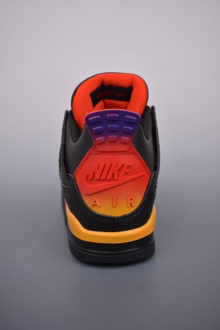 Air Jordan 4 Retro Low view 4