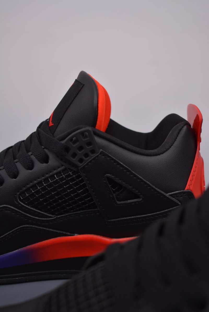Air Jordan 4 Retro Low view