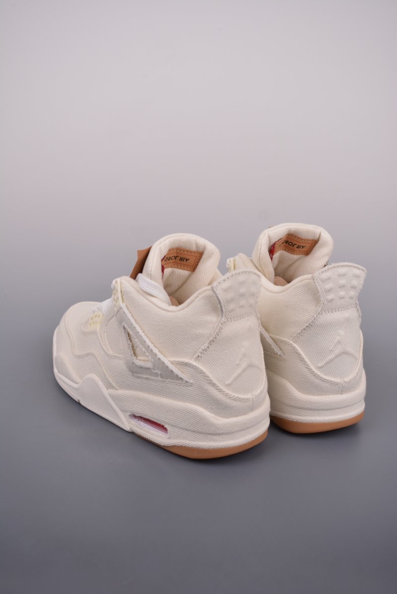 Air Jordan 4 Retro Low view