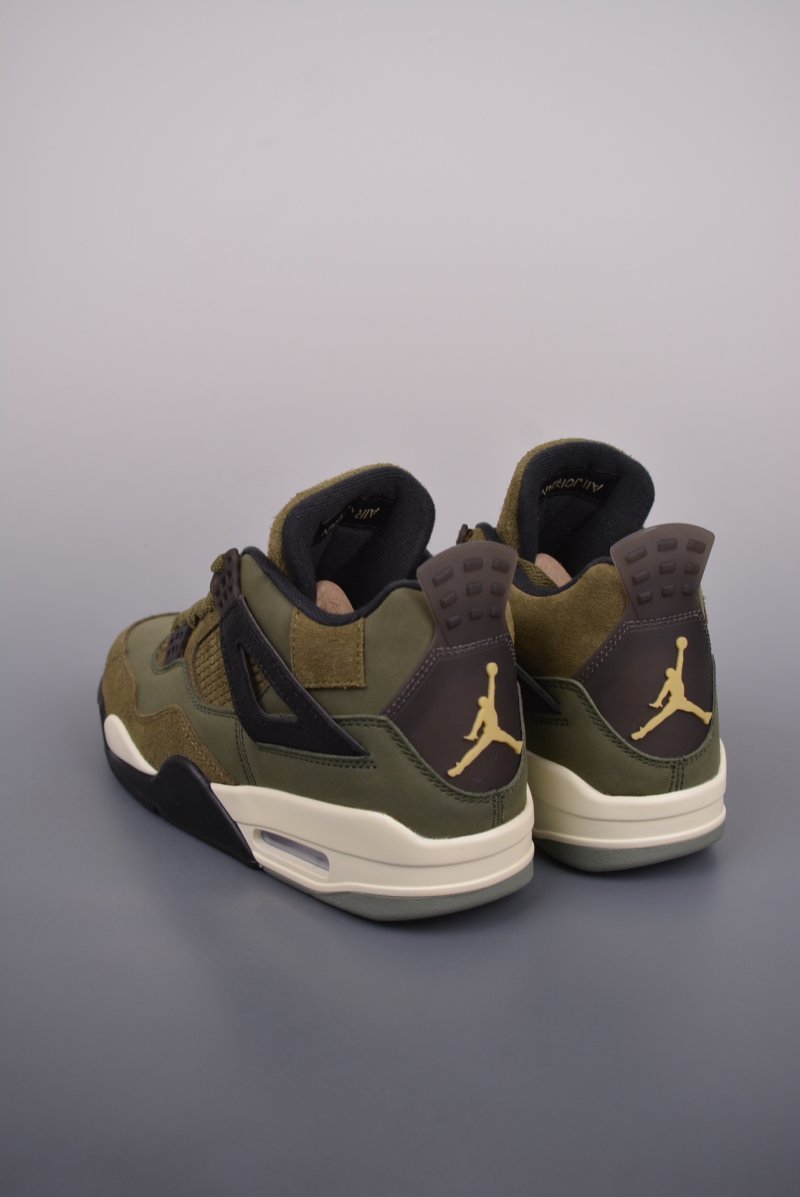 Air Jordan 4 Retro Low view
