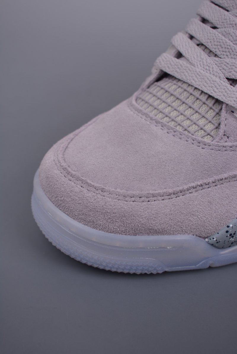 Air Jordan 4 Retro Low view