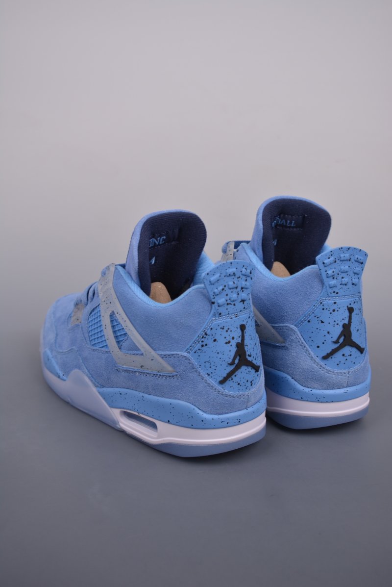 Air Jordan 4 Retro Low view
