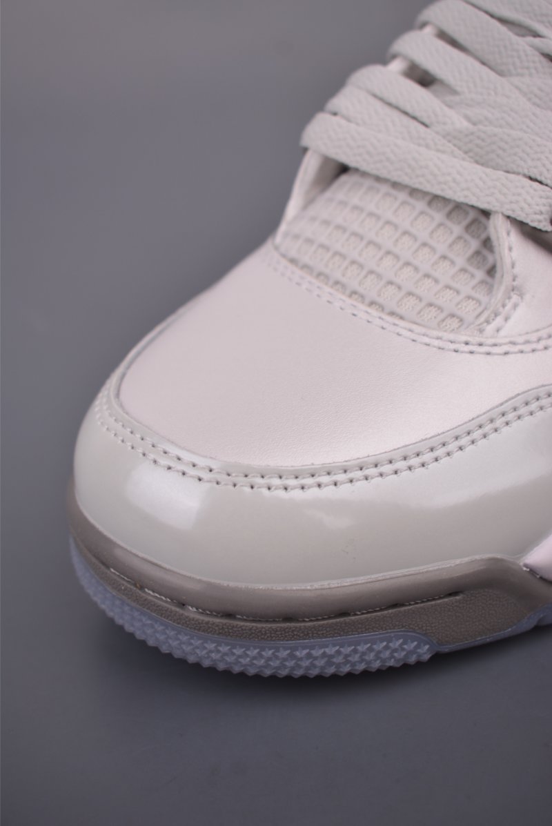 Air Jordan 4 Retro 'Photon Dust' view