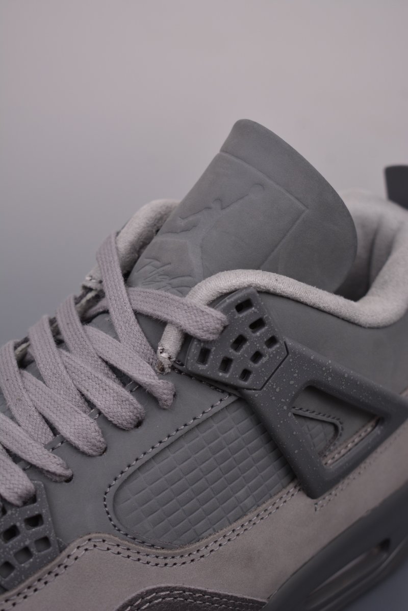 Air Jordan 4 Retro 'Smoke Grey' view