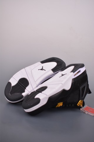 Air Jordan 4 Retro view 3