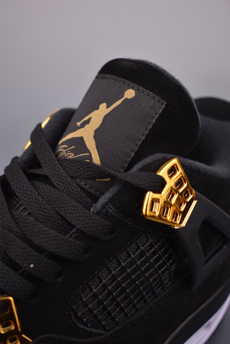 Air Jordan 4 Retro view