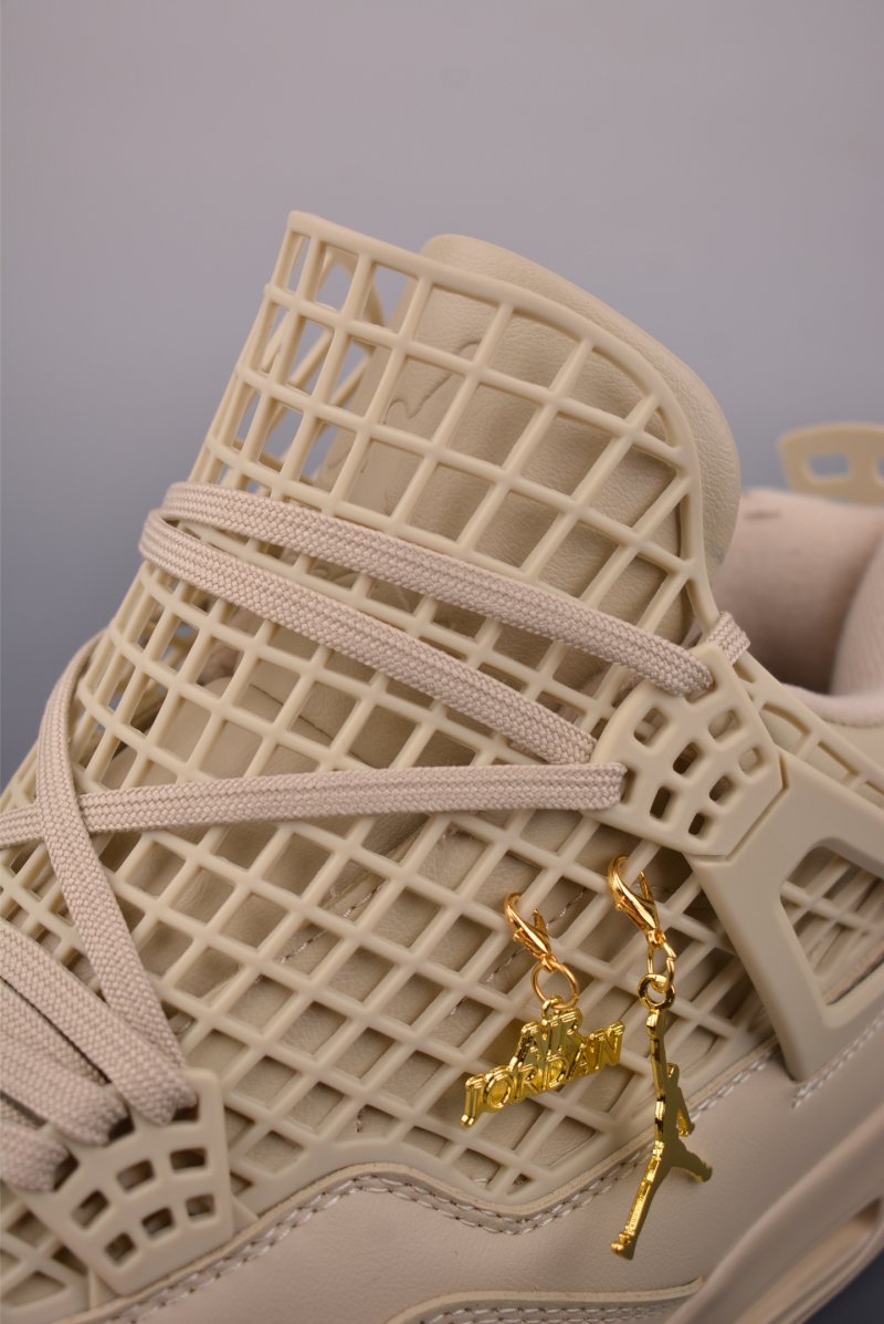 Air Jordan 4 Retro view