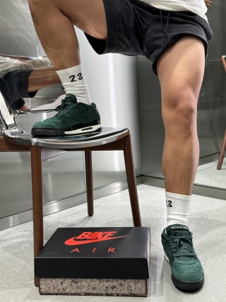 Jordan Air Jordan 4 RM x Nigel Sylvester 'Fence Green' view 5