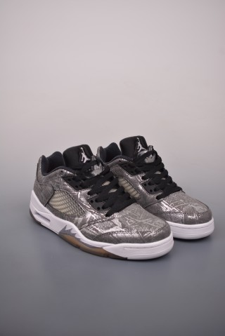 Air Jordan 5 Low 'Grey / Silver' view 1