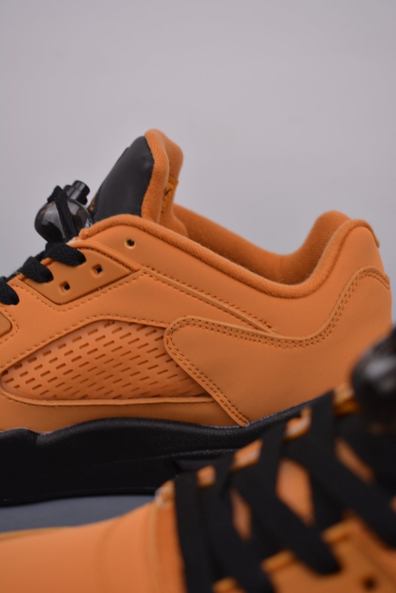 Air Jordan 5 Low 'Chutney' view