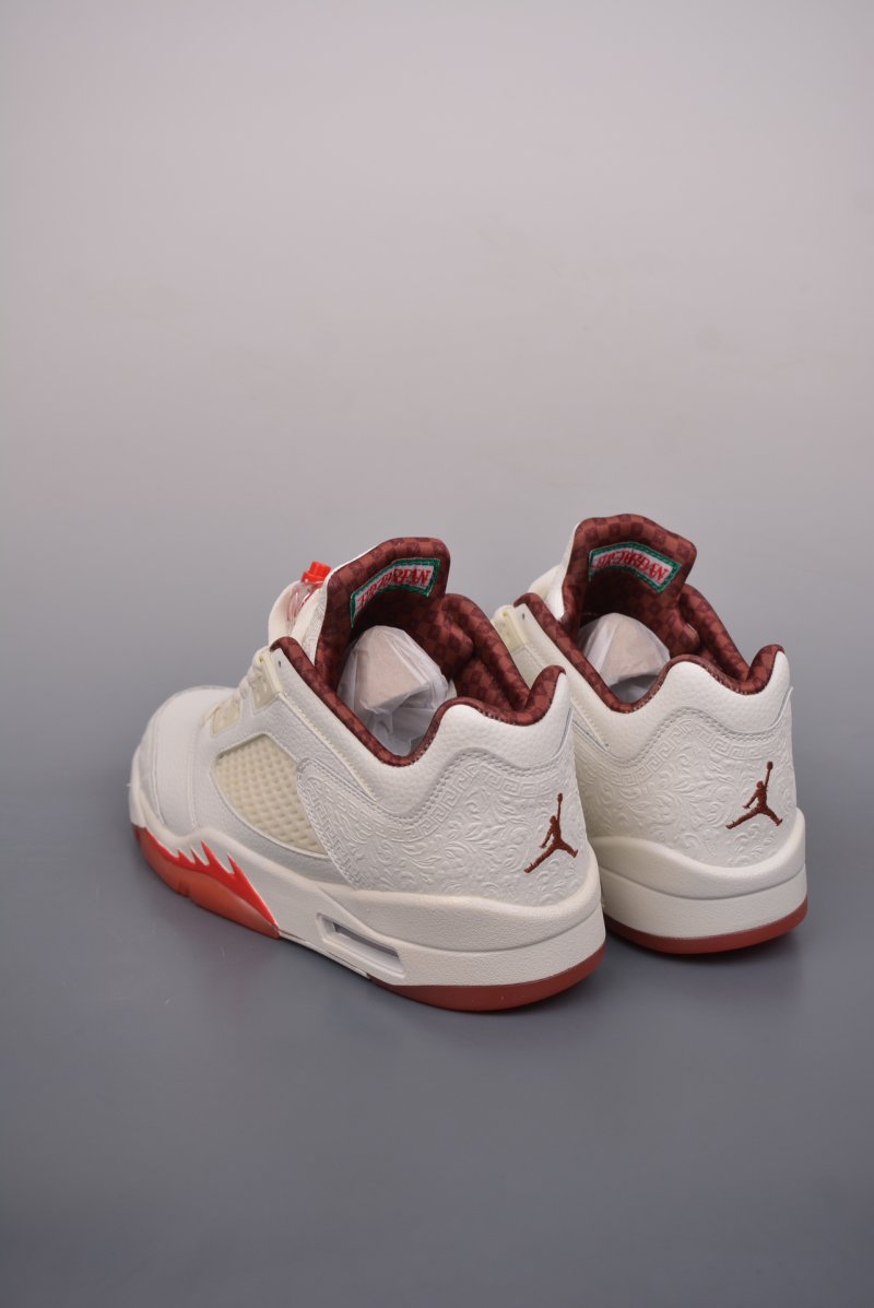 Air Jordan 5 Low 'El Grito' view