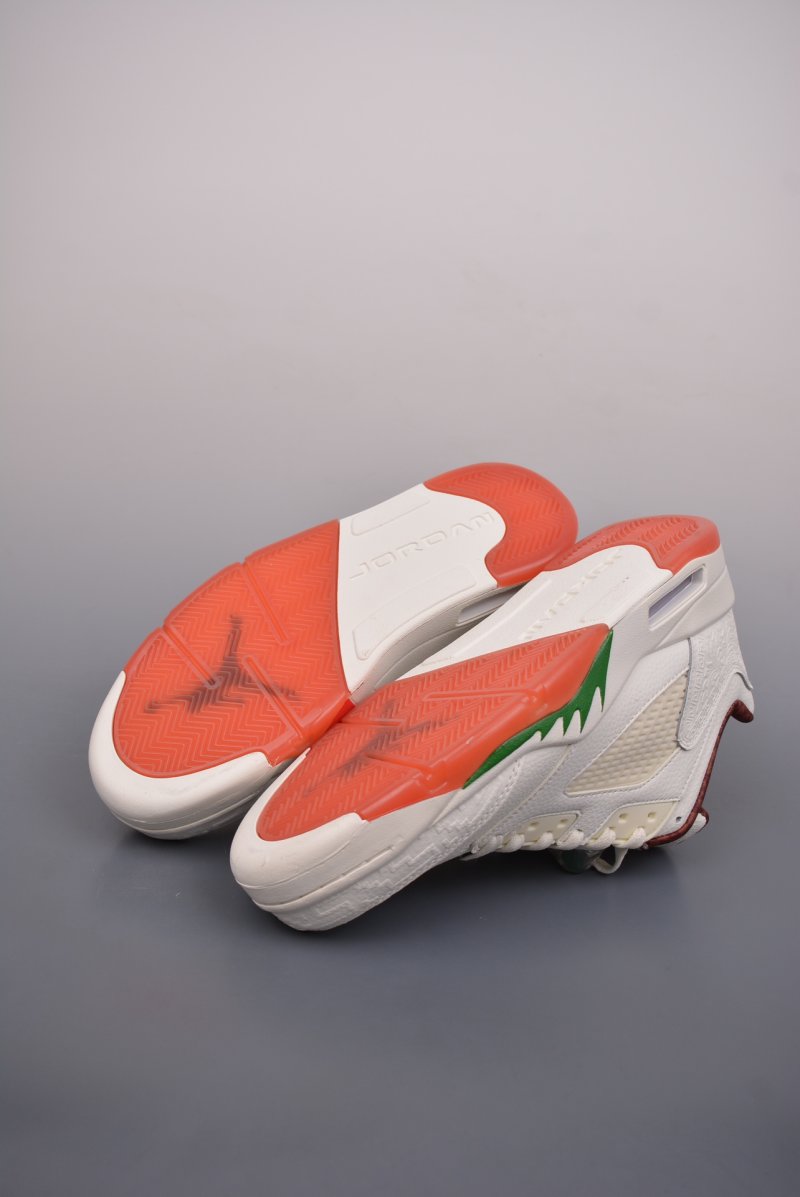 Air Jordan 5 Low 'El Grito' view