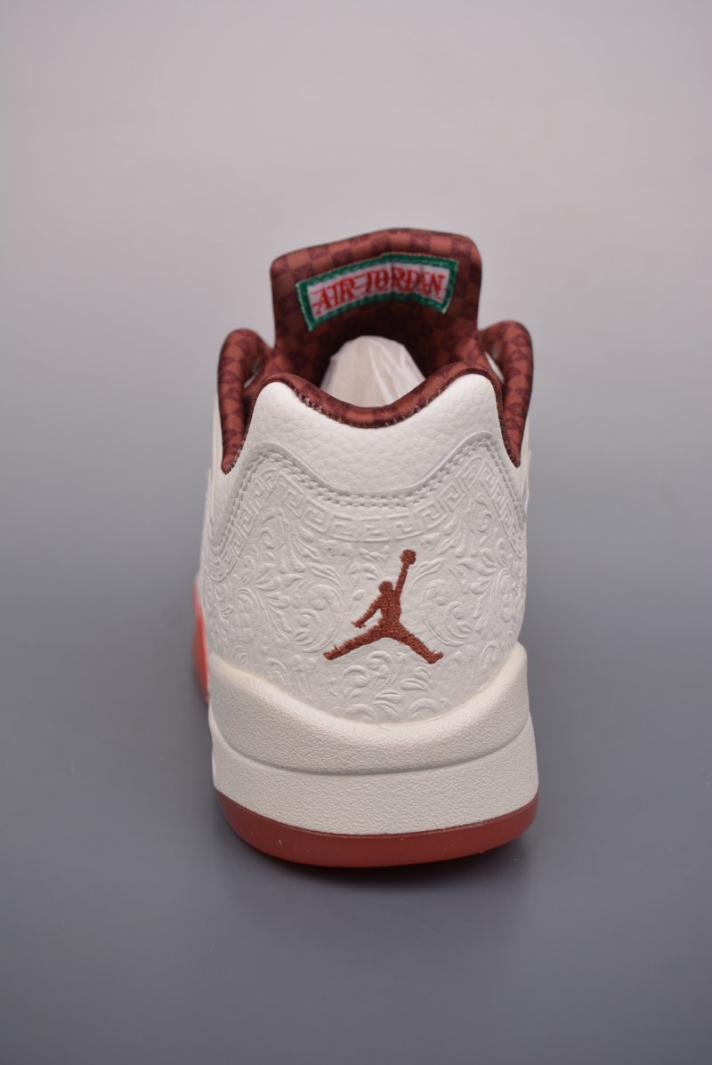 Air Jordan 5 Low 'El Grito' view