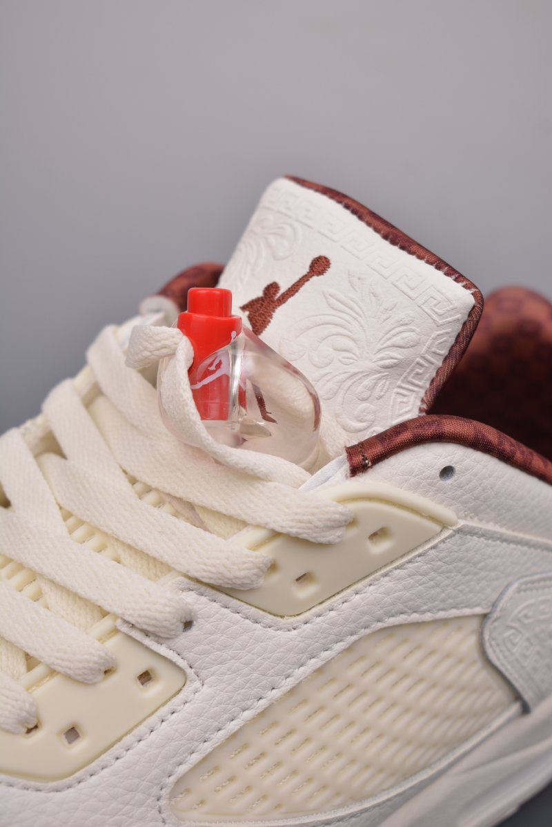 Air Jordan 5 Low 'El Grito' view