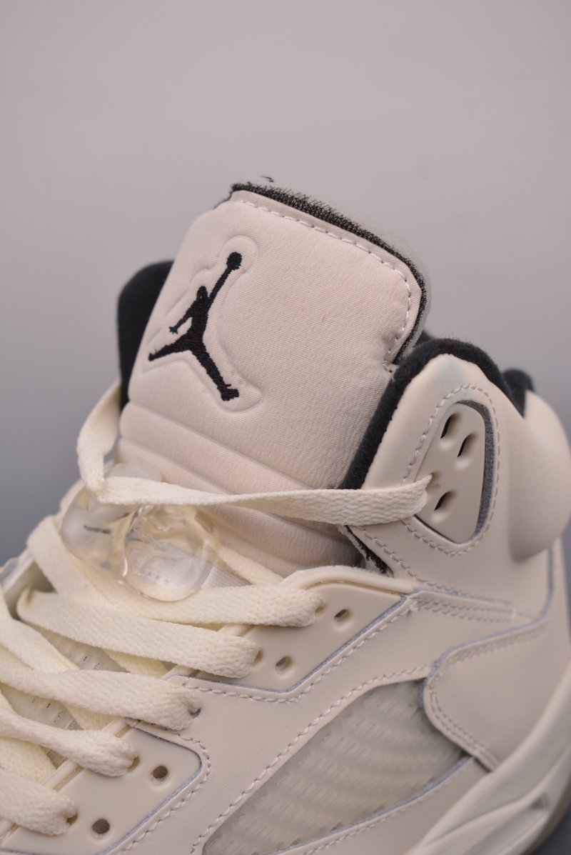 Air Jordan 5 Low 'Sail' view