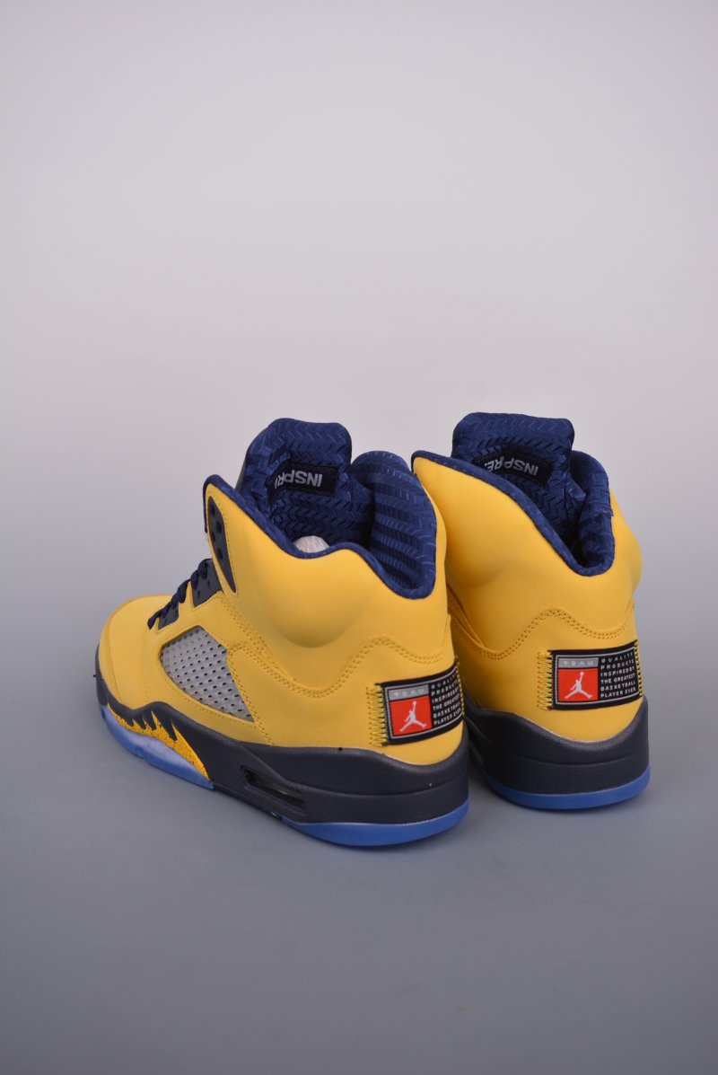 Air Jordan 5 Retro 'Michigan' view