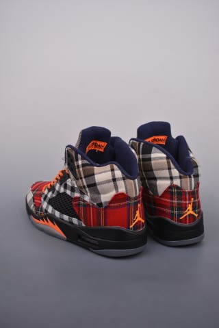 Air Jordan 5 Retro 'Scotland' view 2
