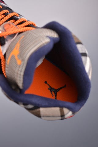 Air Jordan 5 Retro 'Scotland' view 9