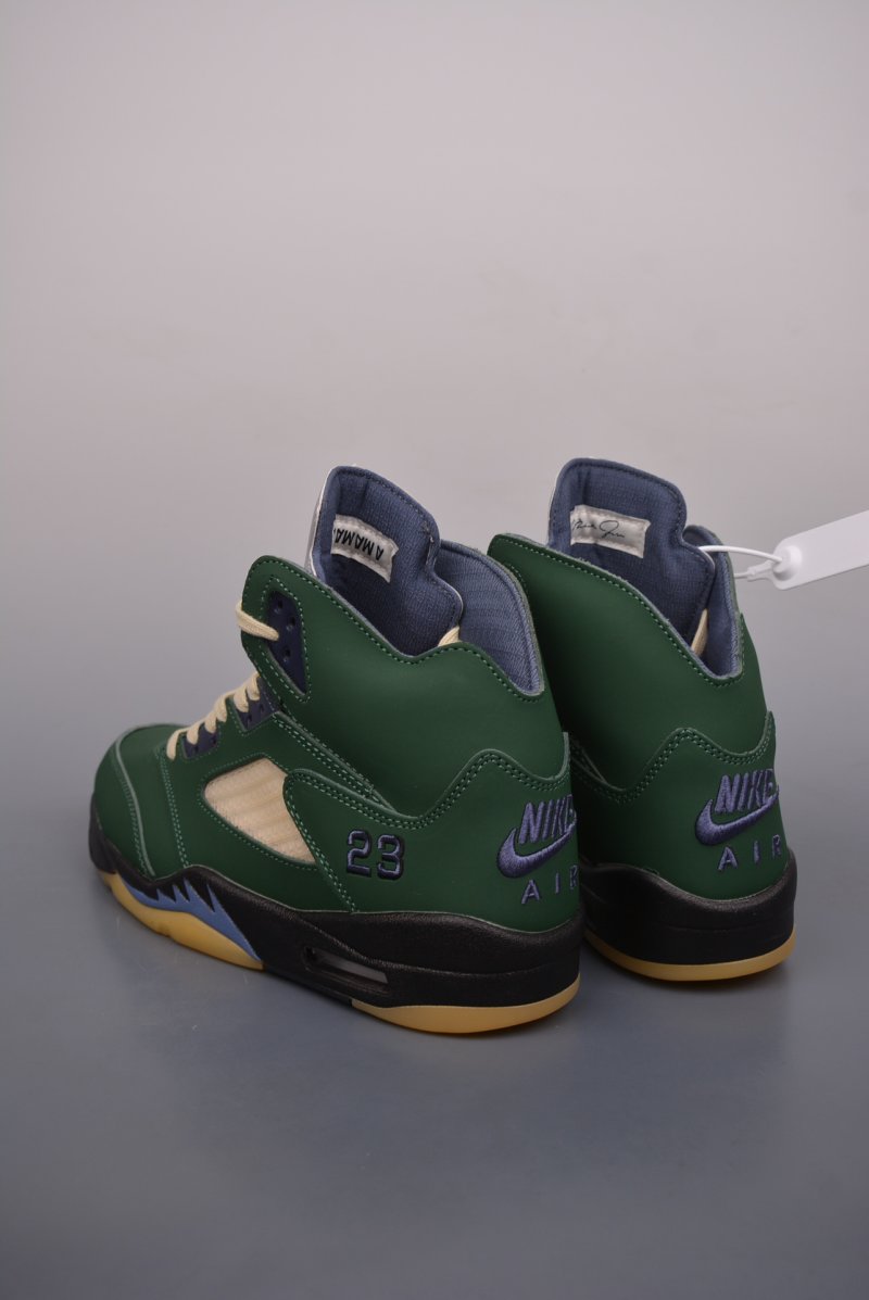 Air Jordan 5 Retro 'Celtics' view