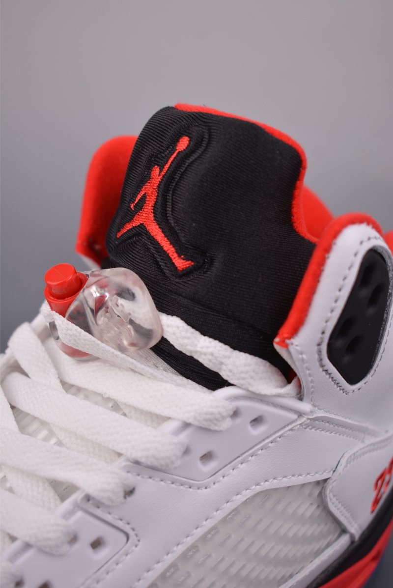 Air Jordan 5 Retro 'White / Red' view