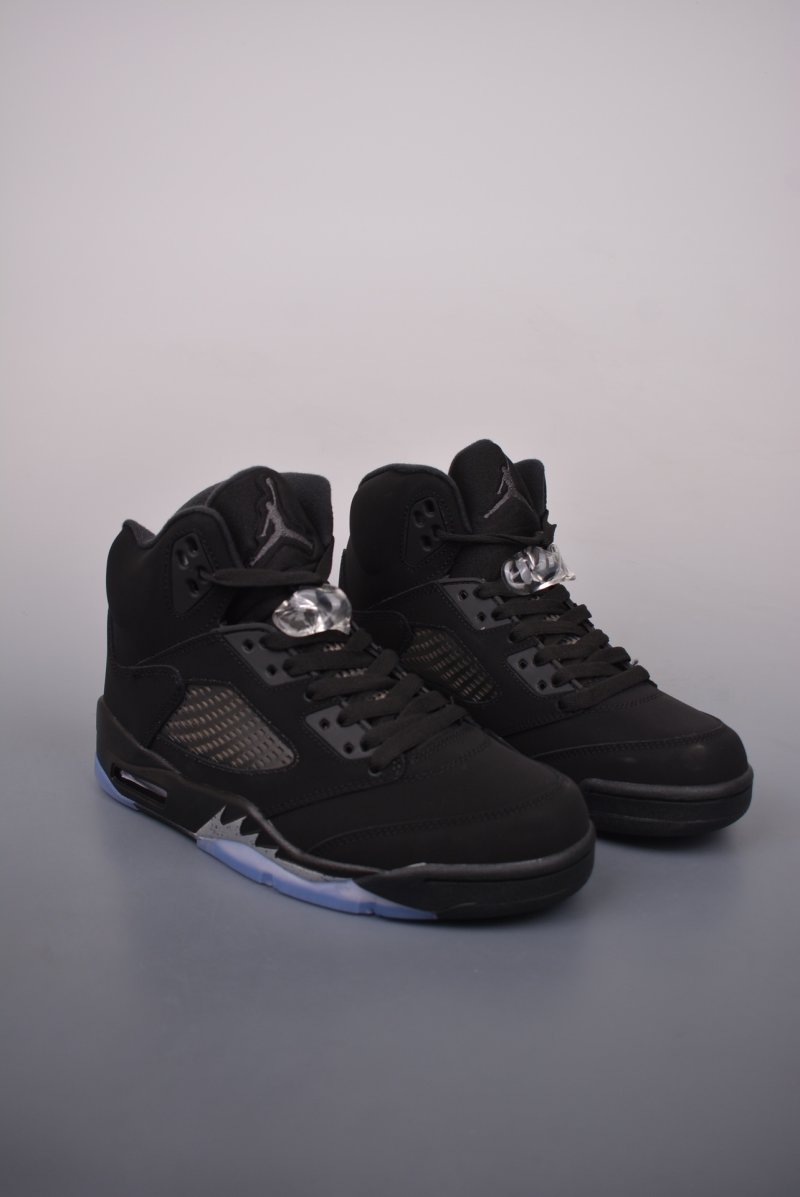 Air Jordan 5 Retro 'Black Cat'