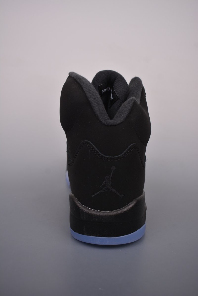 Air Jordan 5 Retro 'Black Cat' view
