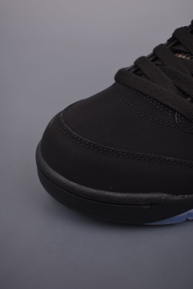 Air Jordan 5 Retro 'Black Cat' view