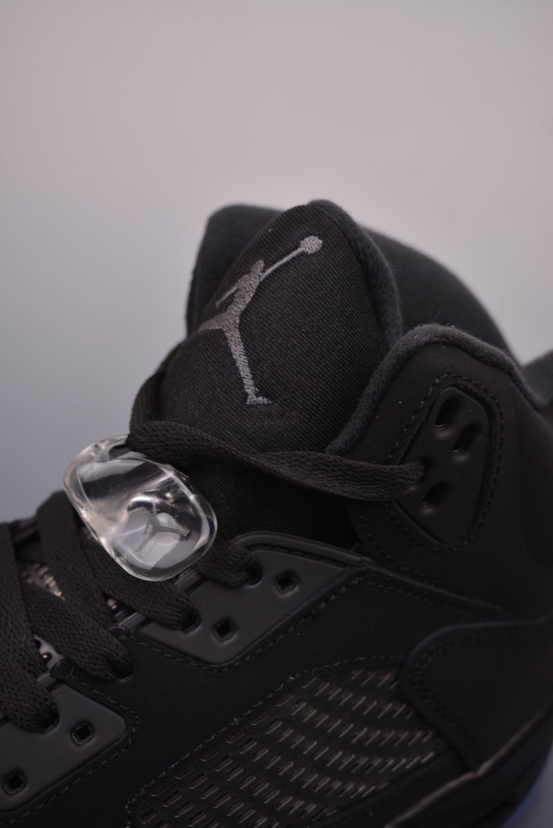Air Jordan 5 Retro 'Black Cat' view