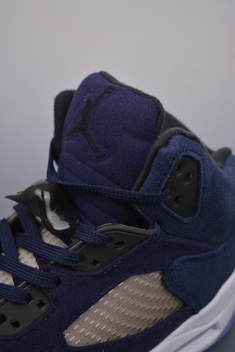 Air Jordan 5 Retro 'Navy' view