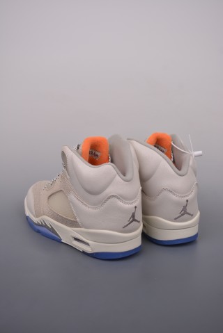 Air Jordan 5 Retro view 2