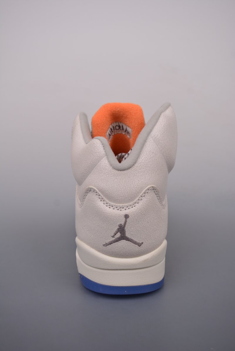 Air Jordan 5 Retro view