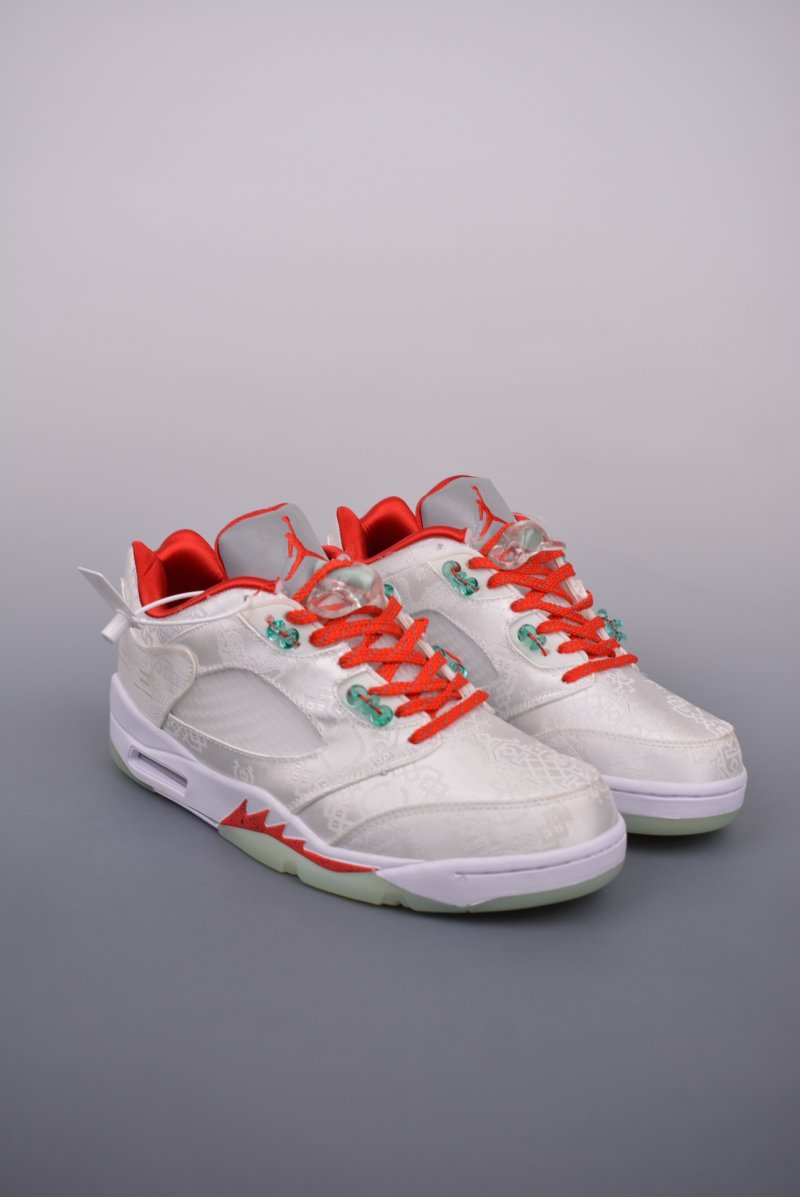 Air Jordan 5 Retro Low