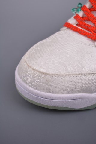 Air Jordan 5 Retro Low view 6