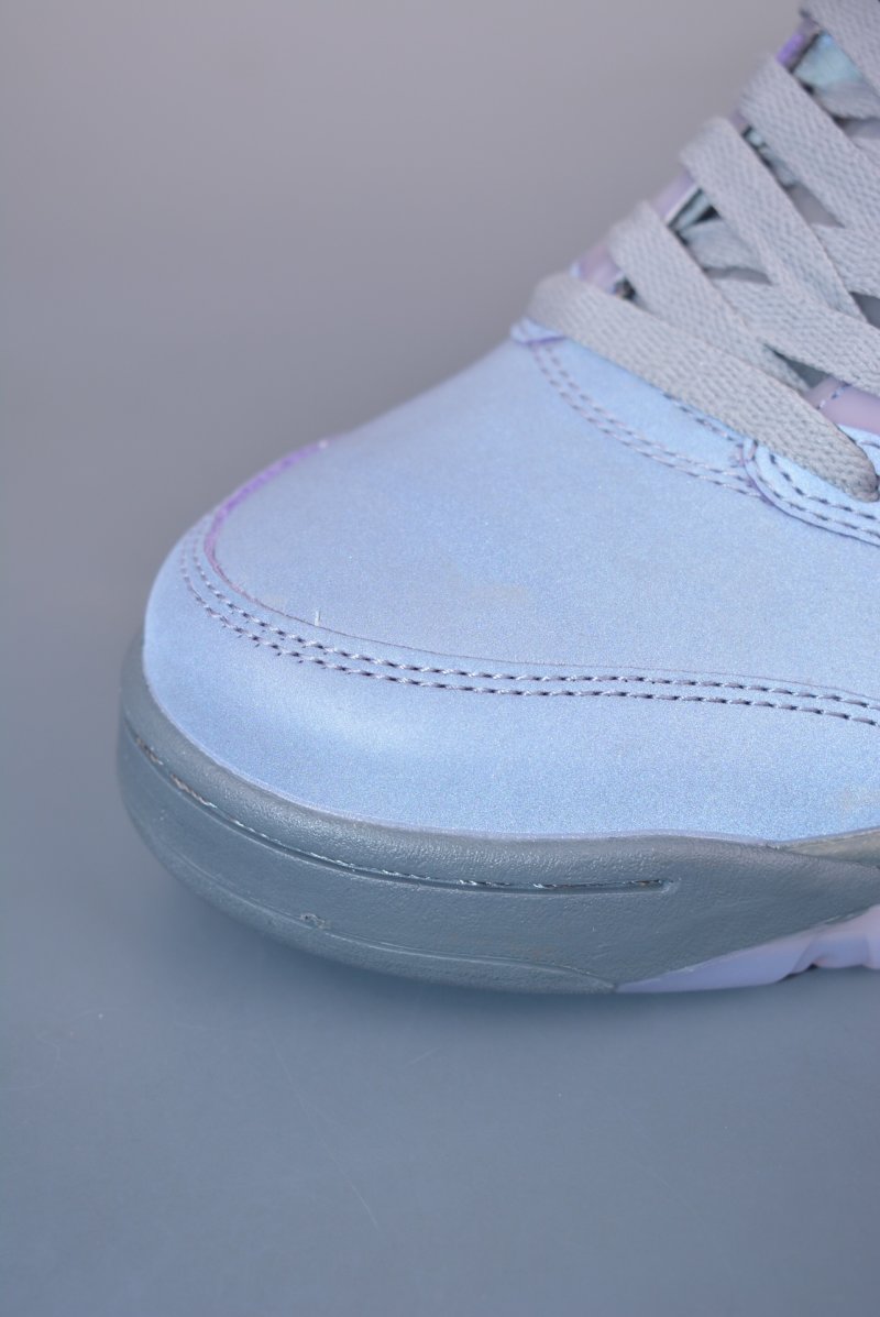 Air Jordan 5 Retro Low view