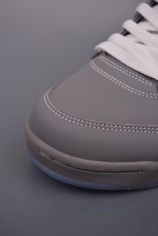 Air Jordan 5 Retro 'Lucky Wolf Grey' view 6